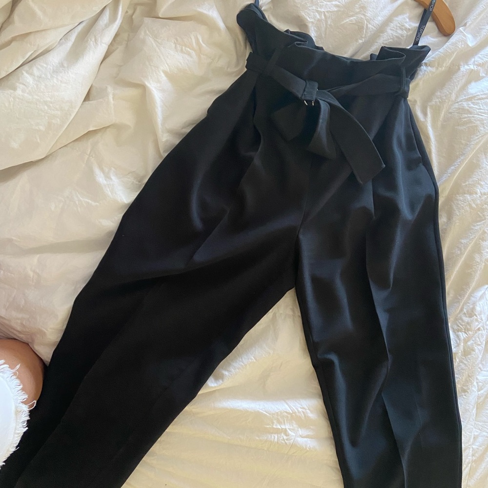 High waist, relaxed fit paper bag trousers.
